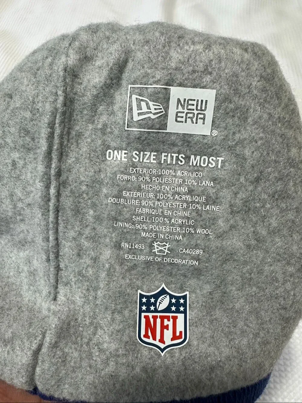 New York Giants New Era Brand Pom Knit Winter Hat OFFICIAL NFL Apparel NWT A865